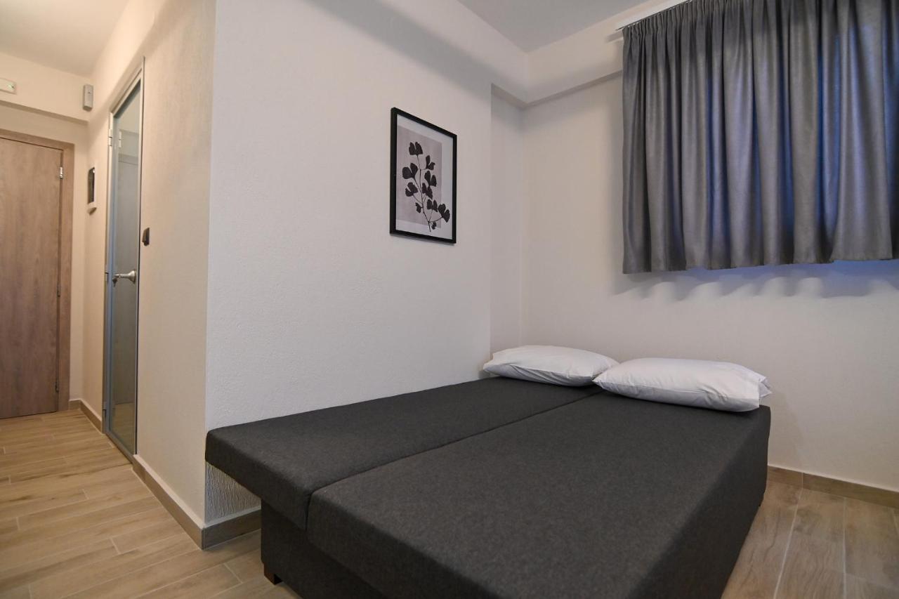 Armonia Luxury Suites Vrasná Екстериор снимка