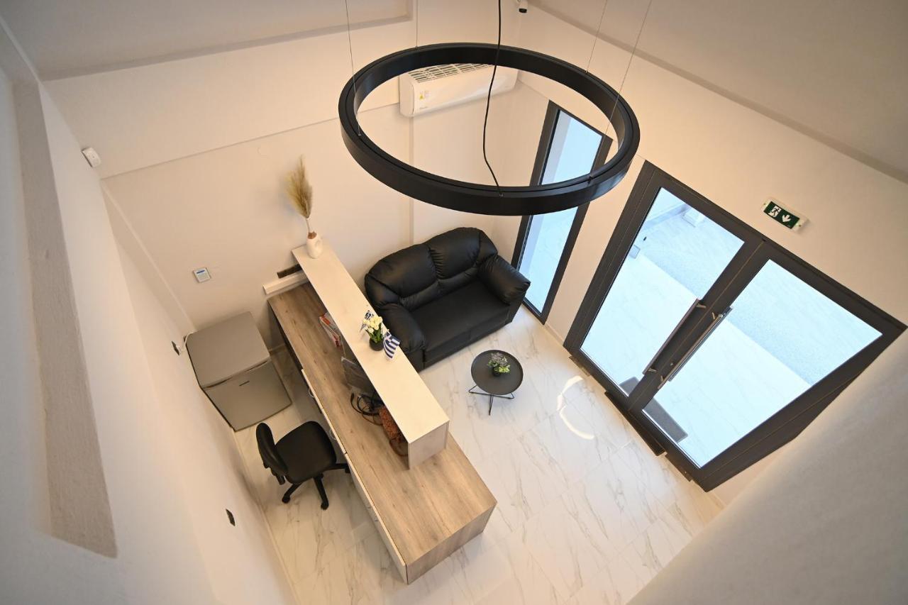 Armonia Luxury Suites Vrasná Екстериор снимка