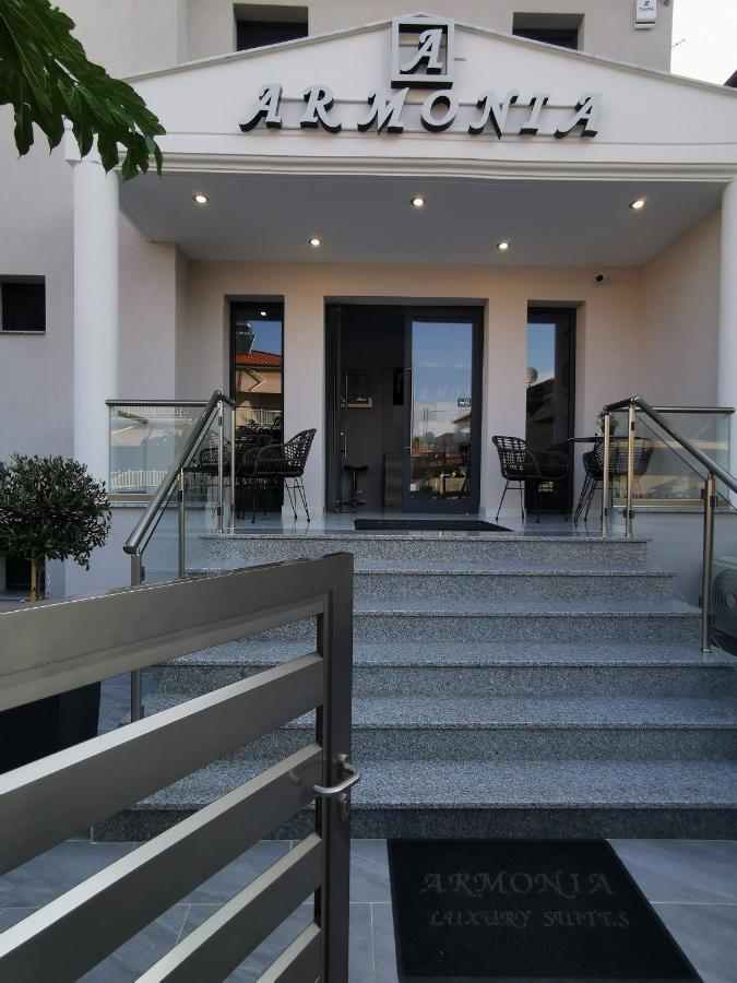 Armonia Luxury Suites Vrasná Екстериор снимка