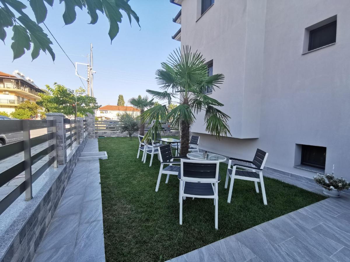 Armonia Luxury Suites Vrasná Екстериор снимка