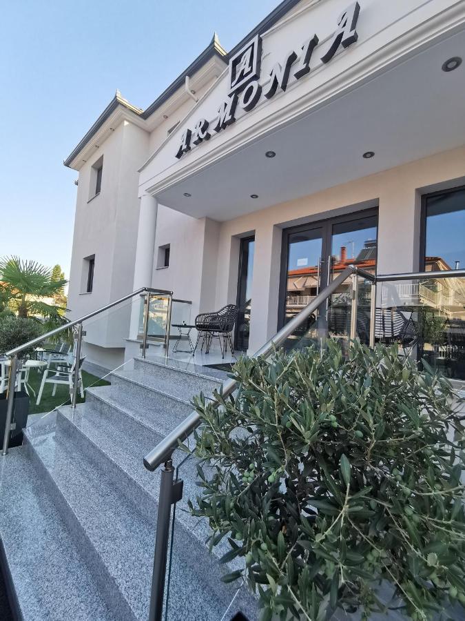 Armonia Luxury Suites Vrasná Екстериор снимка